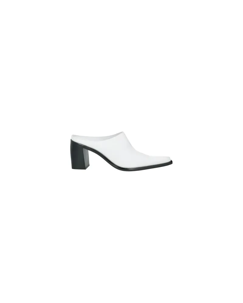 by FAR SCHUHE - Mules & Clogsauf YOOX.COM Weiß