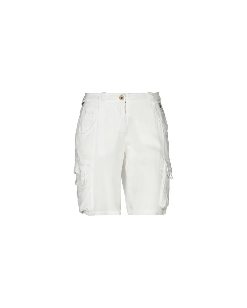 Aeronautica Militare HOSEN & RÖCKE - Shorts & Bermudashortsauf YOOX.COM Weiß