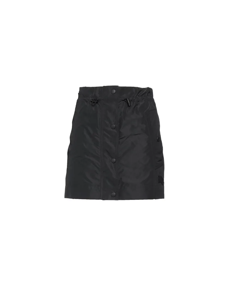 Burberry HOSEN & RÖCKE - Miniröckeauf YOOX.COM Schwarz