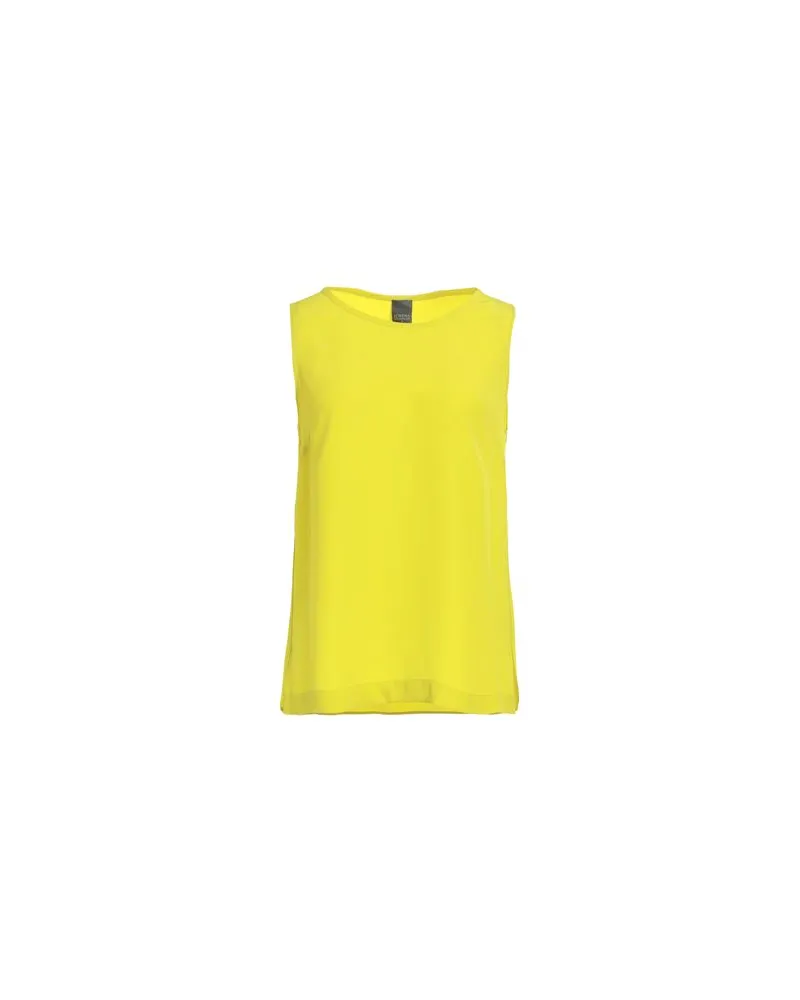 Lorena Antoniazzi TOPS - Topsauf YOOX.COM Gelb
