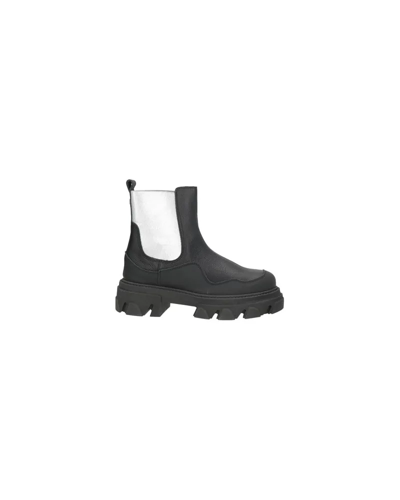 Steve Madden SCHUHE - Stiefelettenauf YOOX.COM Schwarz