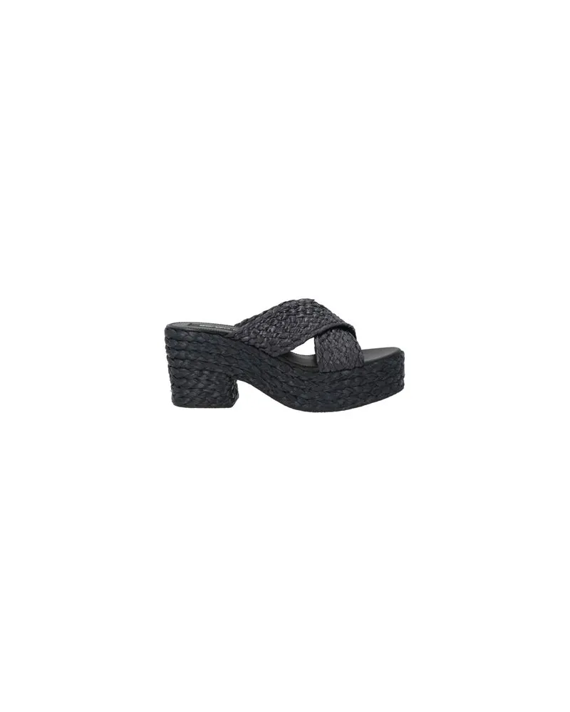 Sergio Rossi SCHUHE - Sandalenauf YOOX.COM Schwarz