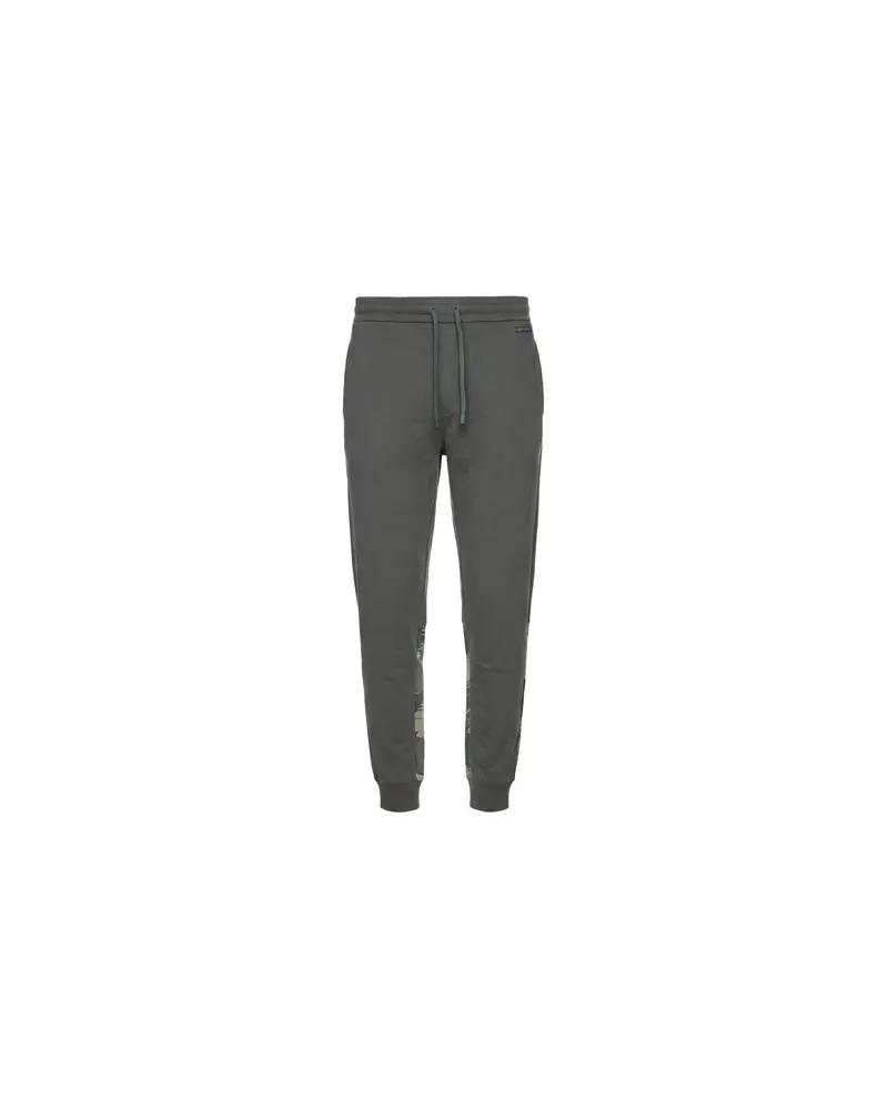 Armani Exchange HOSEN & RÖCKE - Hosenauf YOOX.COM Militärgrün