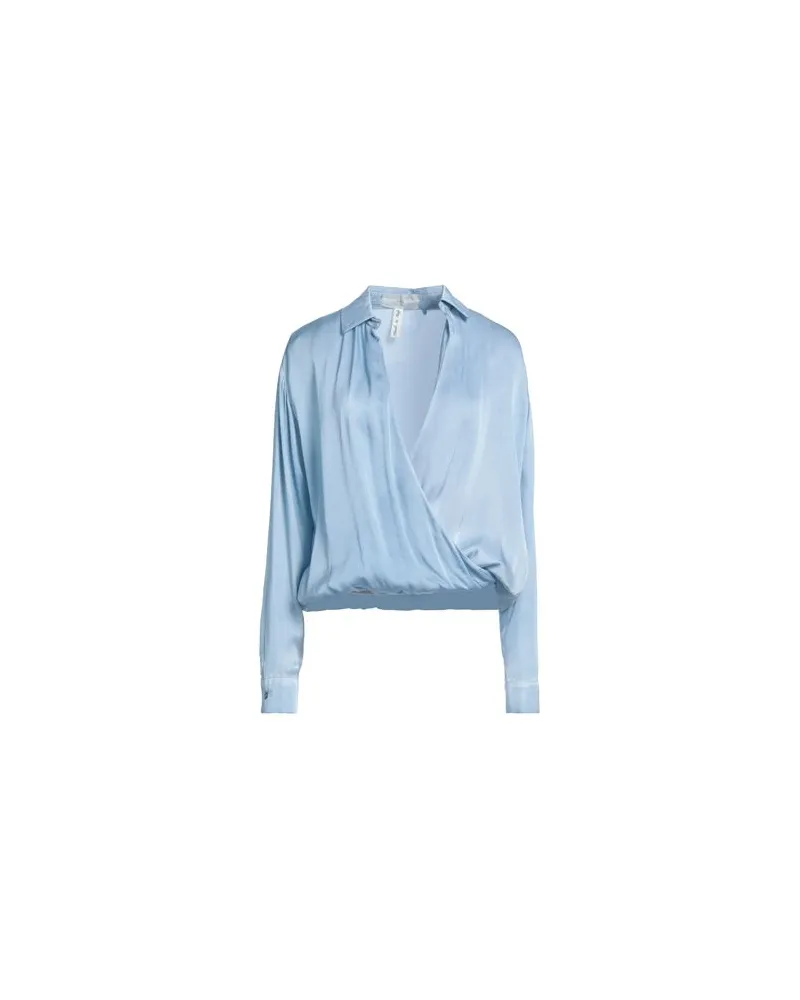 Guess TOPS - Topsauf YOOX.COM Himmelblau