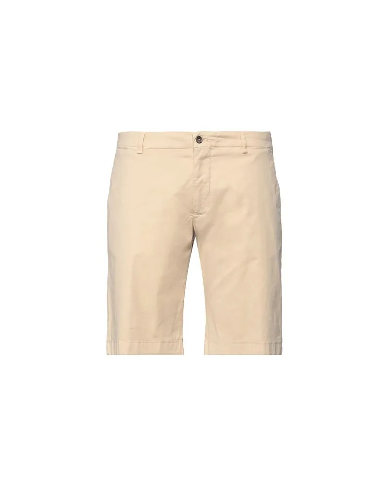 Berwich HOSEN & RÖCKE - Shorts & Bermudashortsauf YOOX.COM Sand