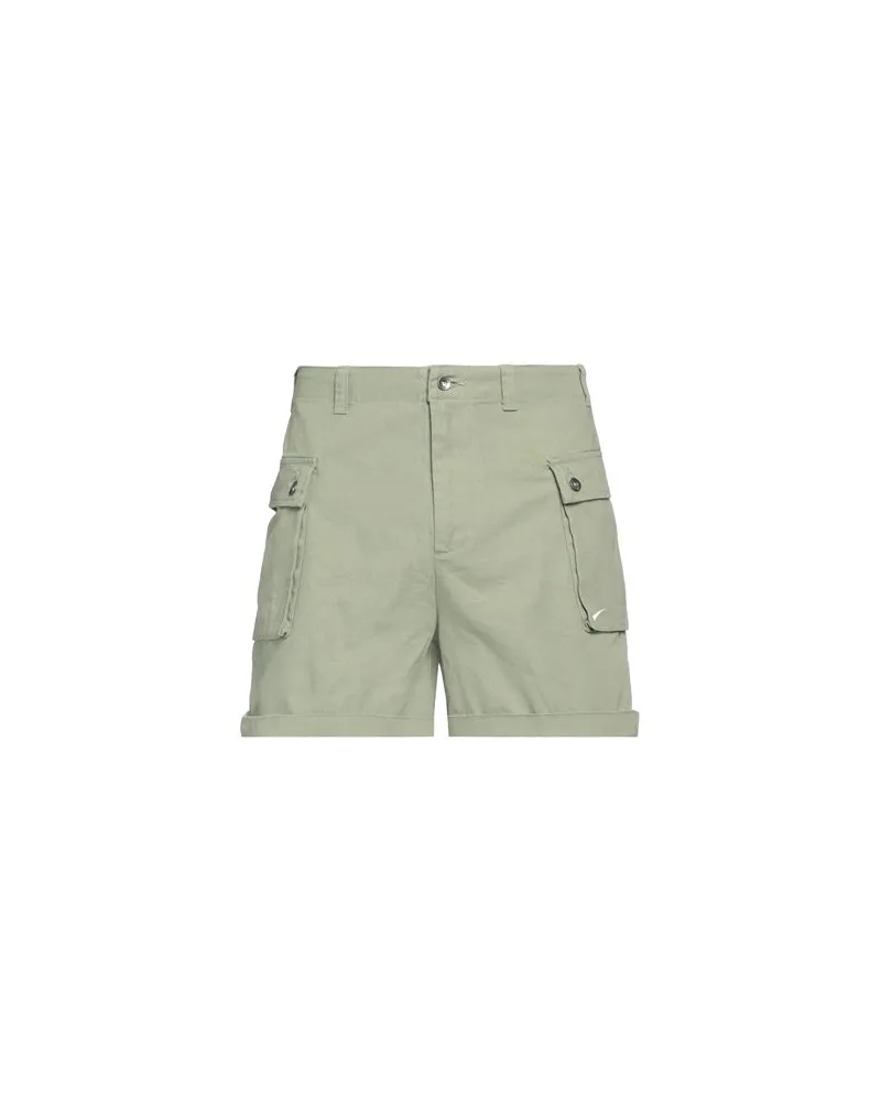 Nike HOSEN & RÖCKE - Shorts & Bermudashortsauf YOOX.COM Salbeigrün