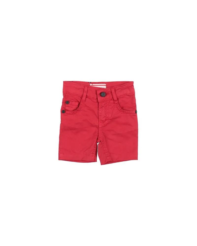 Cesare Paciotti HOSEN & RÖCKE - Shorts & Bermudashortsauf YOOX.COM Rot