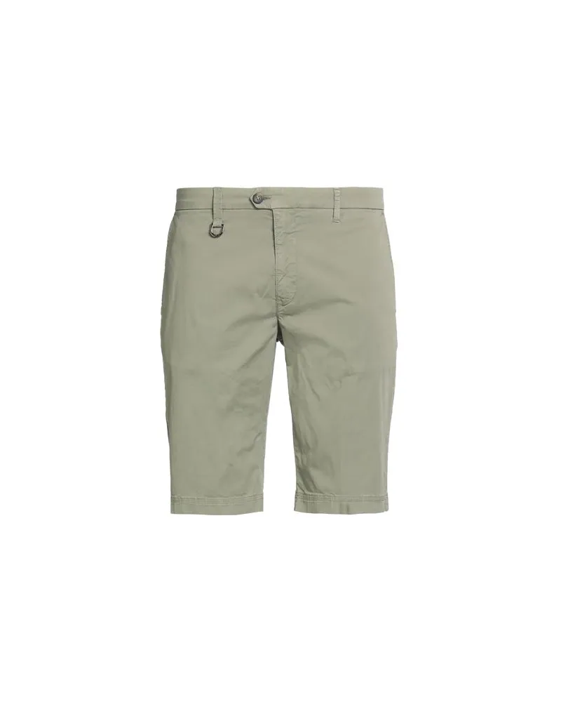 Aeronautica Militare HOSEN & RÖCKE - Shorts & Bermudashortsauf YOOX.COM Militärgrün