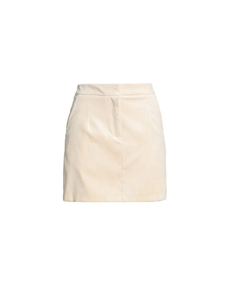 VICOLO HOSEN & RÖCKE - Miniröckeauf YOOX.COM Beige