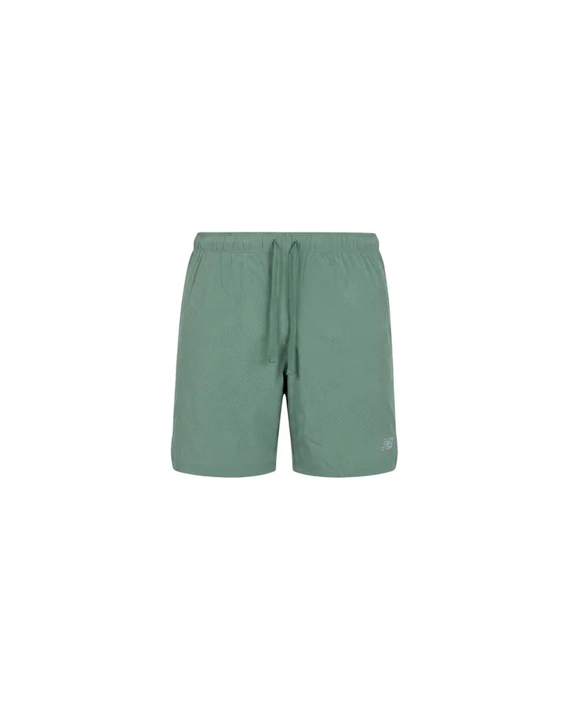 New Balance HOSEN & RÖCKE - Shorts & Bermudashortsauf YOOX.COM Salbeigrün