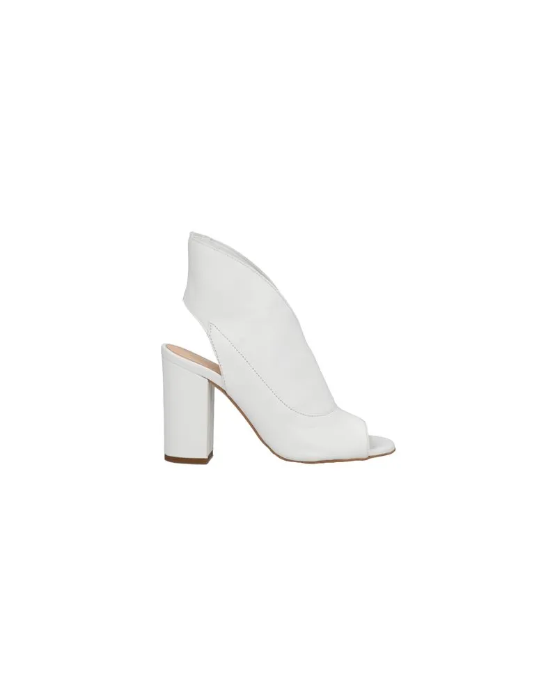 CAFèNOIR  SCHUHE - Sandalenauf YOOX.COM Weiß