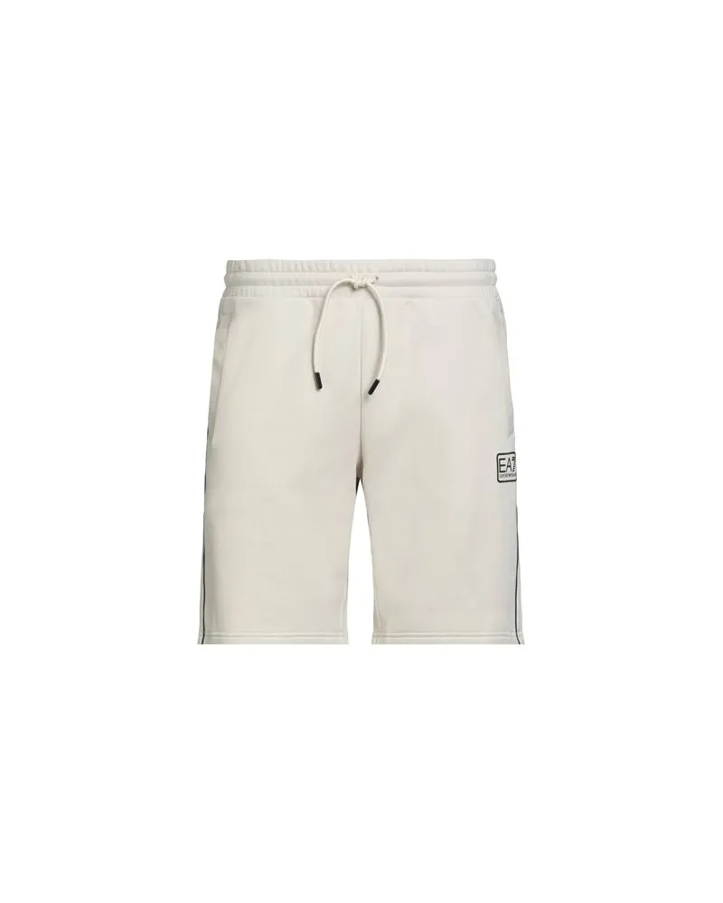 EA7 HOSEN & RÖCKE - Shorts & Bermudashortsauf YOOX.COM Beige