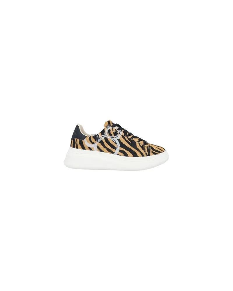 MOACONCEPT SCHUHE - Sneakersauf YOOX.COM Lederfarben
