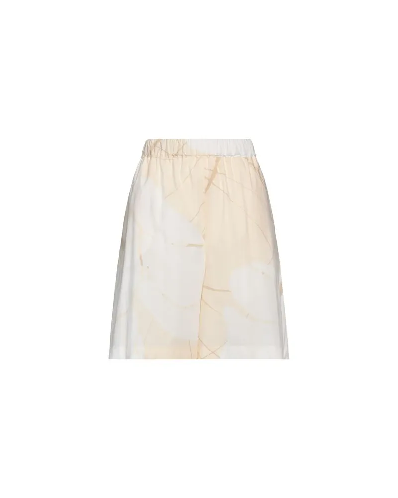 Liviana Conti HOSEN & RÖCKE - Shorts & Bermudashortsauf YOOX.COM Beige