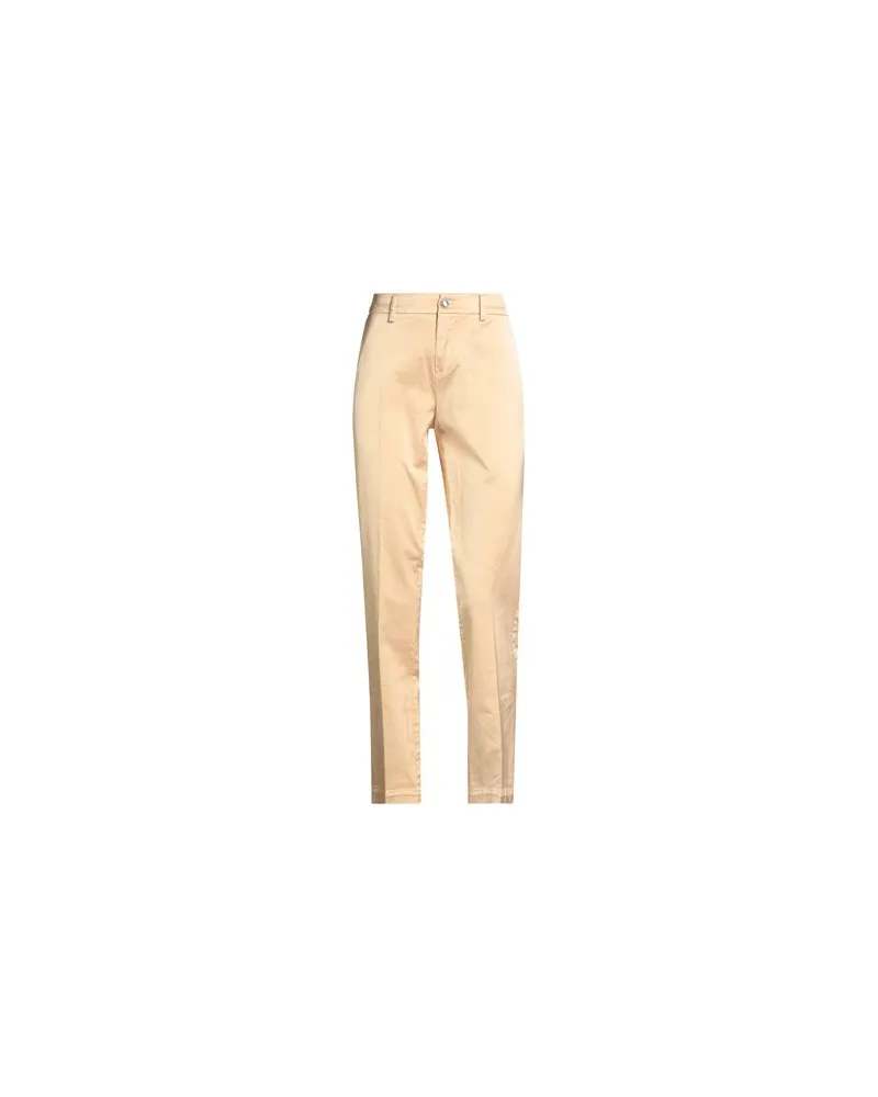 Guess HOSEN & RÖCKE - Hosenauf YOOX.COM Beige