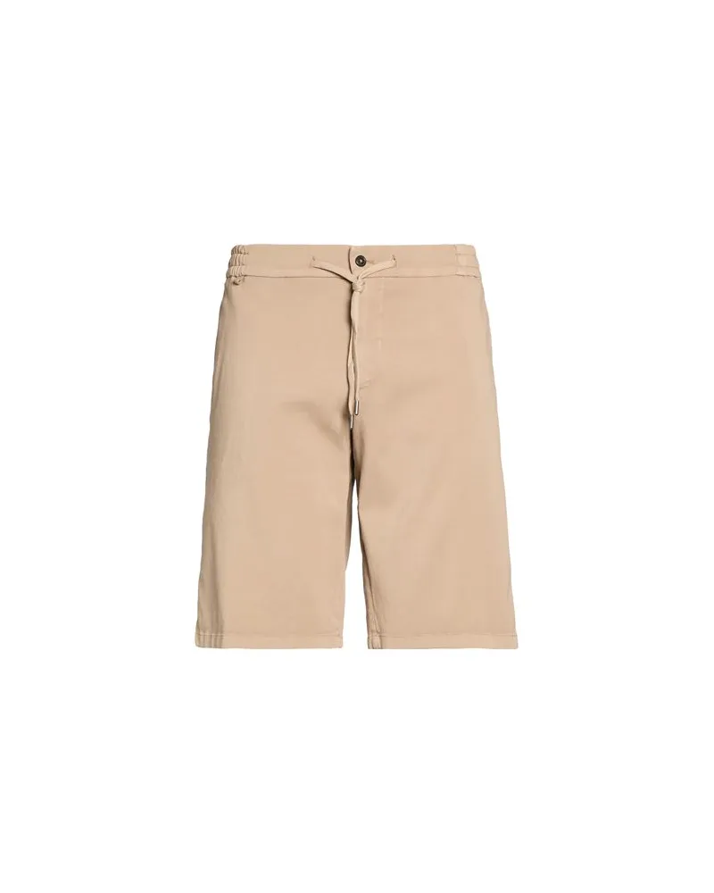 Berwich HOSEN & RÖCKE - Shorts & Bermudashortsauf YOOX.COM Sand