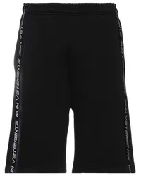 VETEMENTS Shorts & Bermudashorts Schwarz