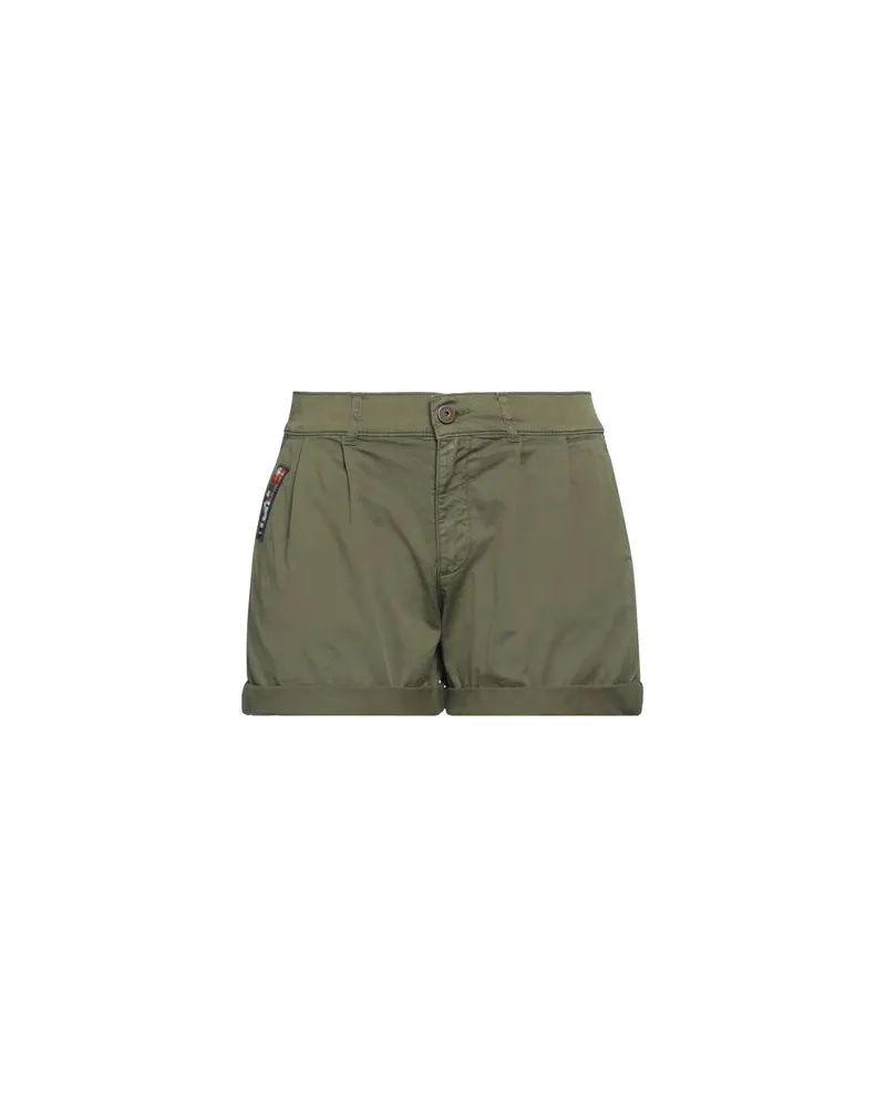 Mr & Mrs Italy HOSEN & RÖCKE - Shorts & Bermudashortsauf YOOX.COM Militärgrün
