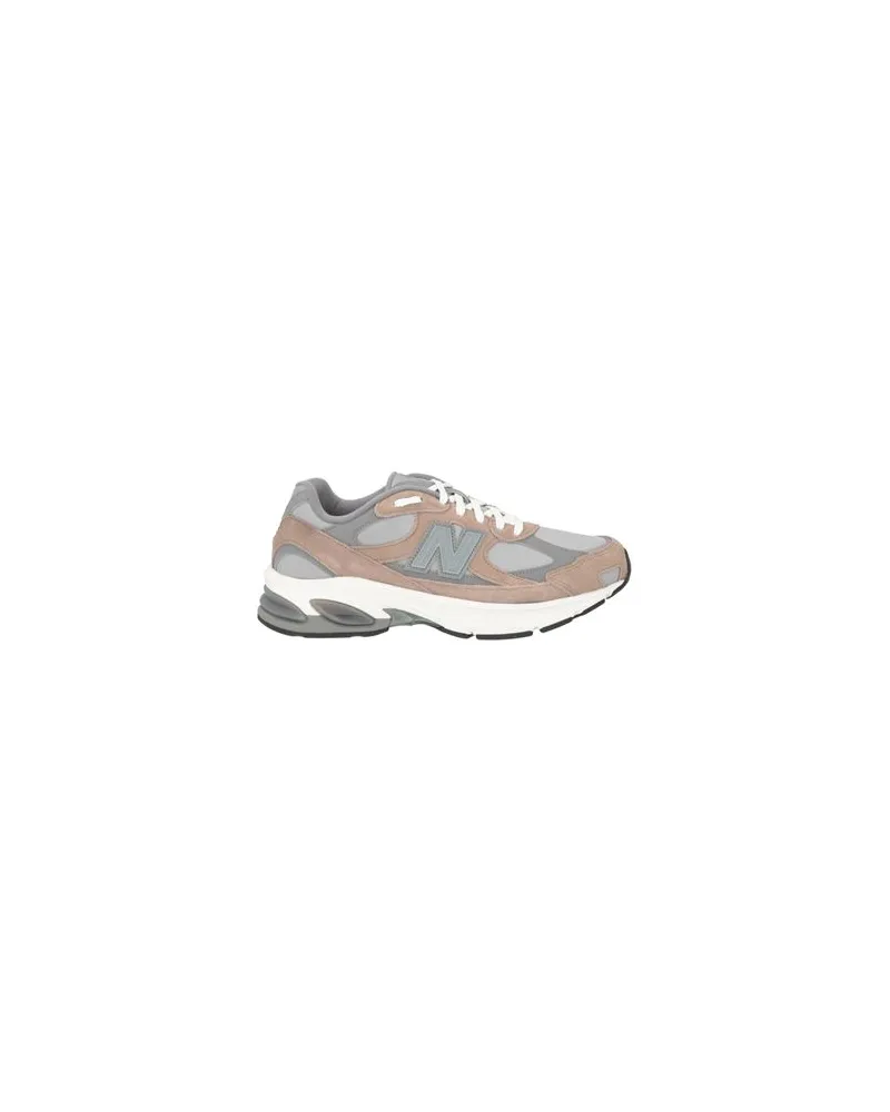 New Balance 2010 - SCHUHE - Sneakersauf YOOX.COM Braun