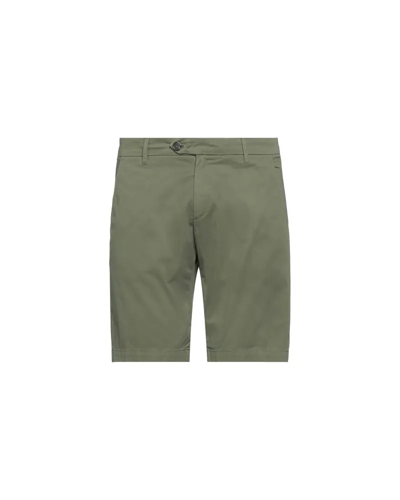 Roy Roger's HOSEN & RÖCKE - Shorts & Bermudashortsauf YOOX.COM Salbeigrün