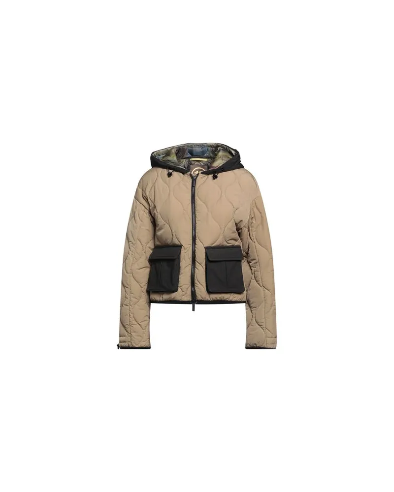 Puntododici JACKEN & MÄNTEL - Pufferjacken & Daunenjackenauf YOOX.COM Beige