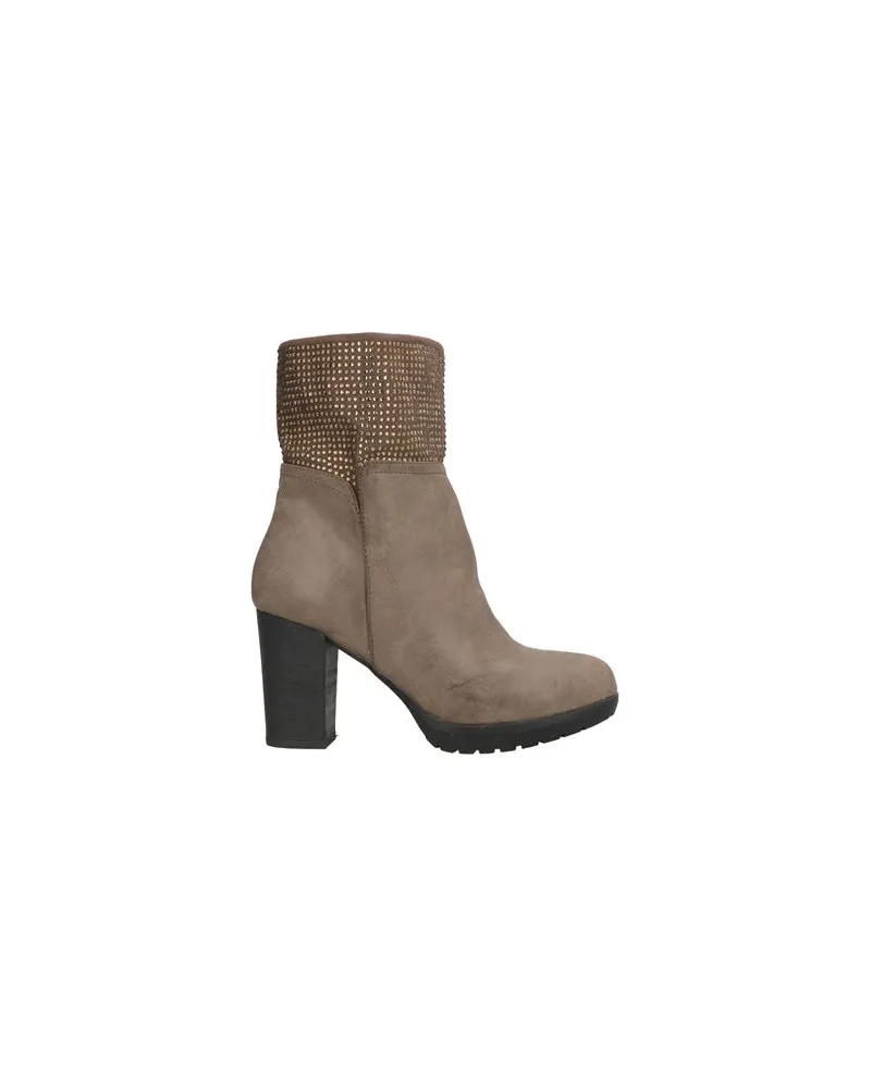 Francesco Milano SCHUHE - Stiefelettenauf YOOX.COM Khaki