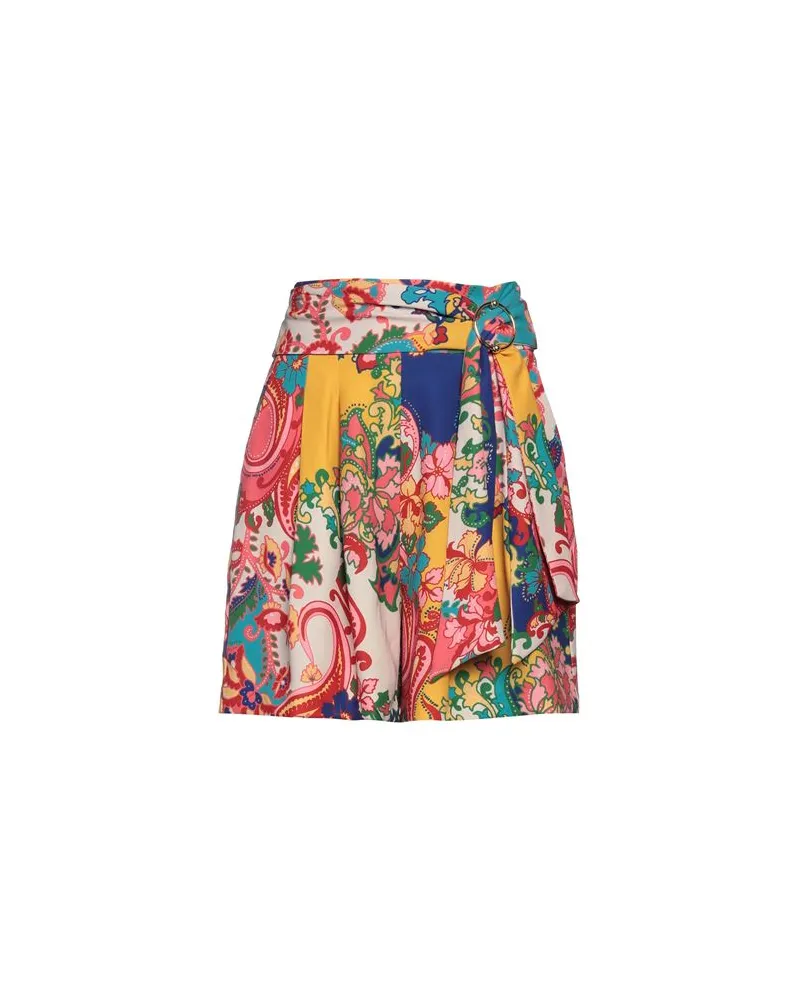MARCIANO Los Angeles HOSEN & RÖCKE - Shorts & Bermudashortsauf YOOX.COM Gelb