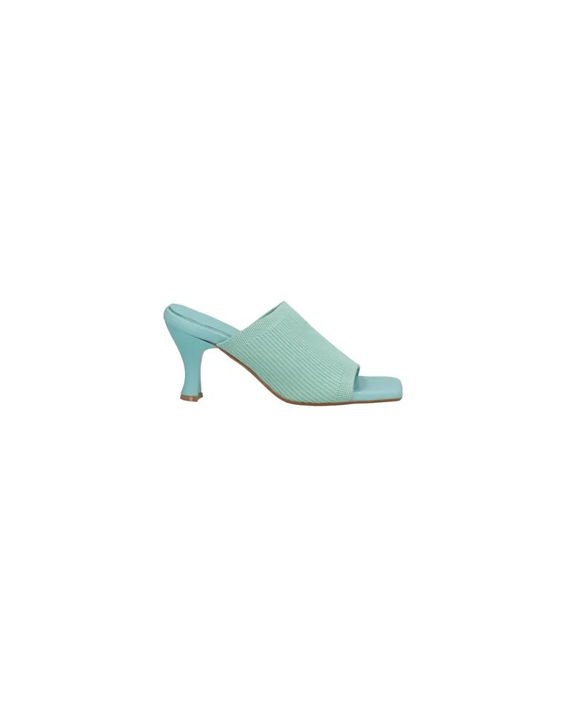 Loretta Pettinari SCHUHE - Sandalenauf YOOX.COM Himmelblau