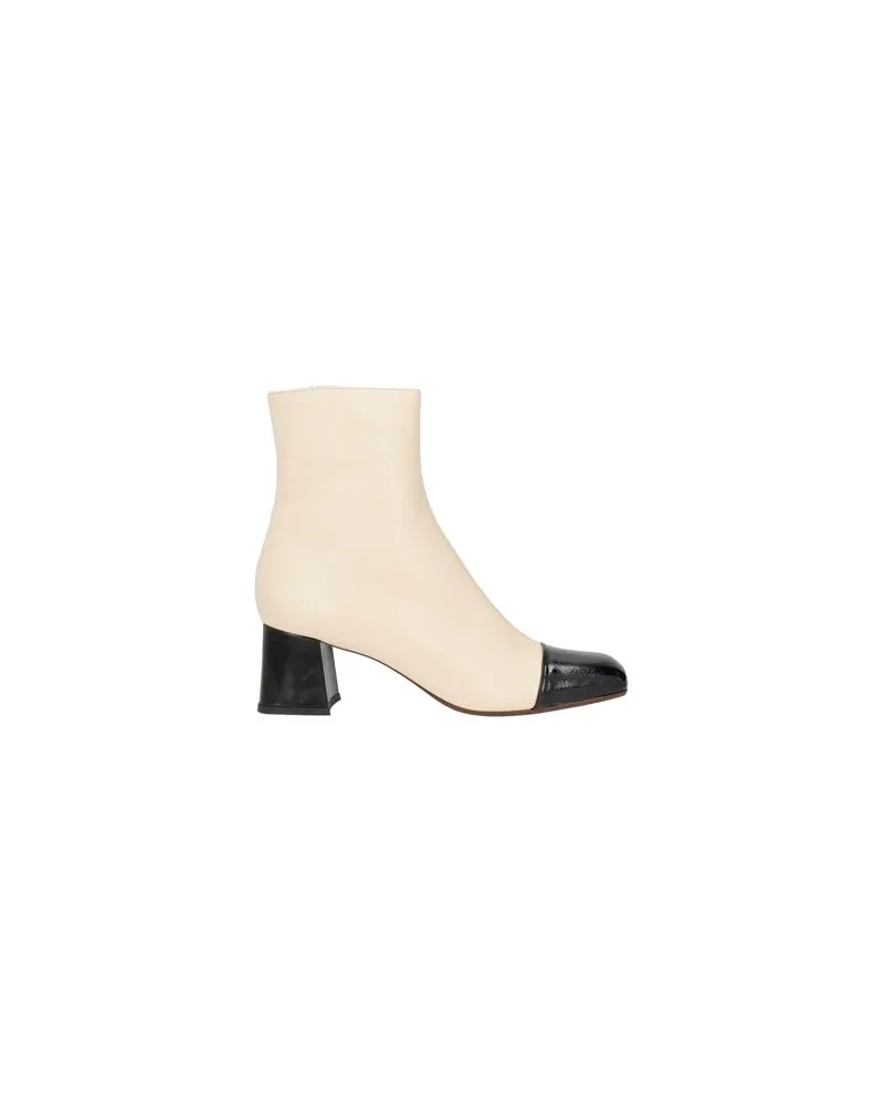 Chie Mihara SCHUHE - Stiefelettenauf YOOX.COM Elfenbein