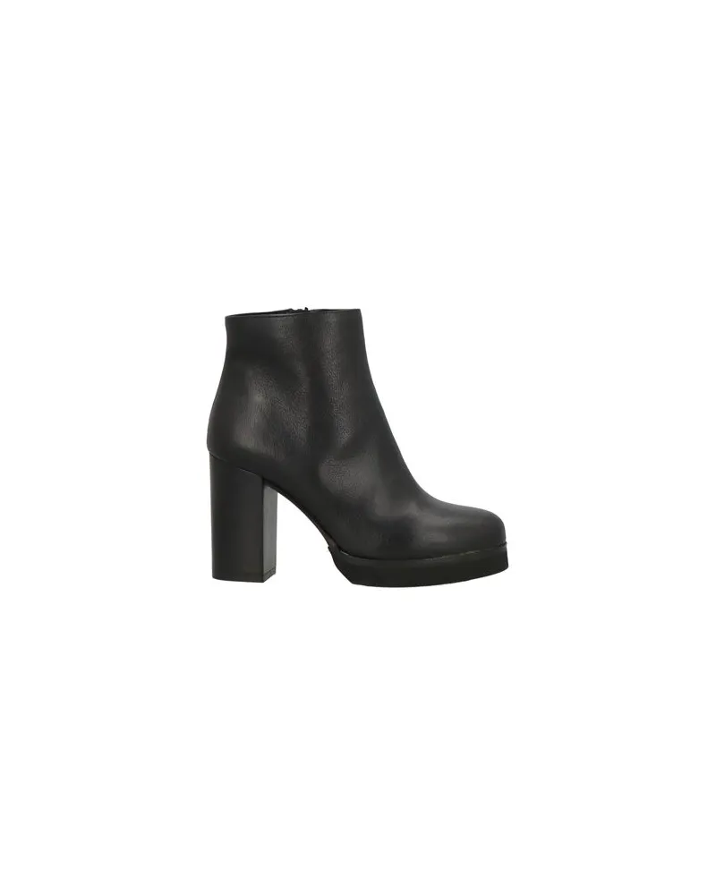 NOA A. SCHUHE - Stiefelettenauf YOOX.COM Schwarz