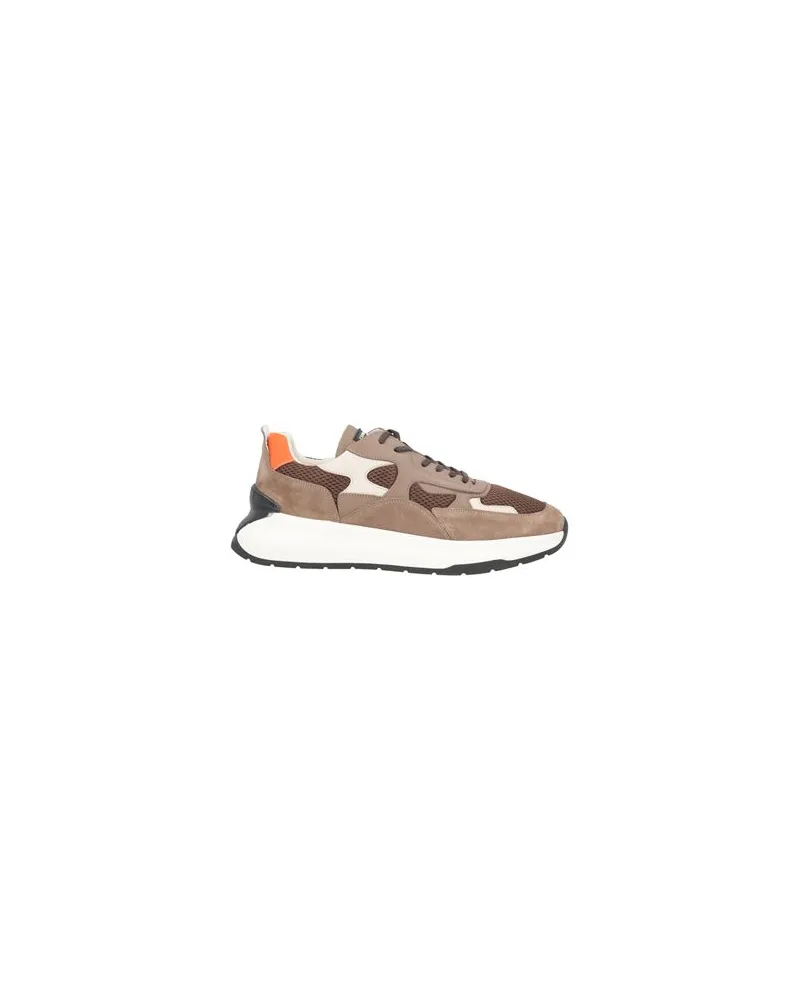 Cerruti 1881 SCHUHE - Sneakersauf YOOX.COM Braun