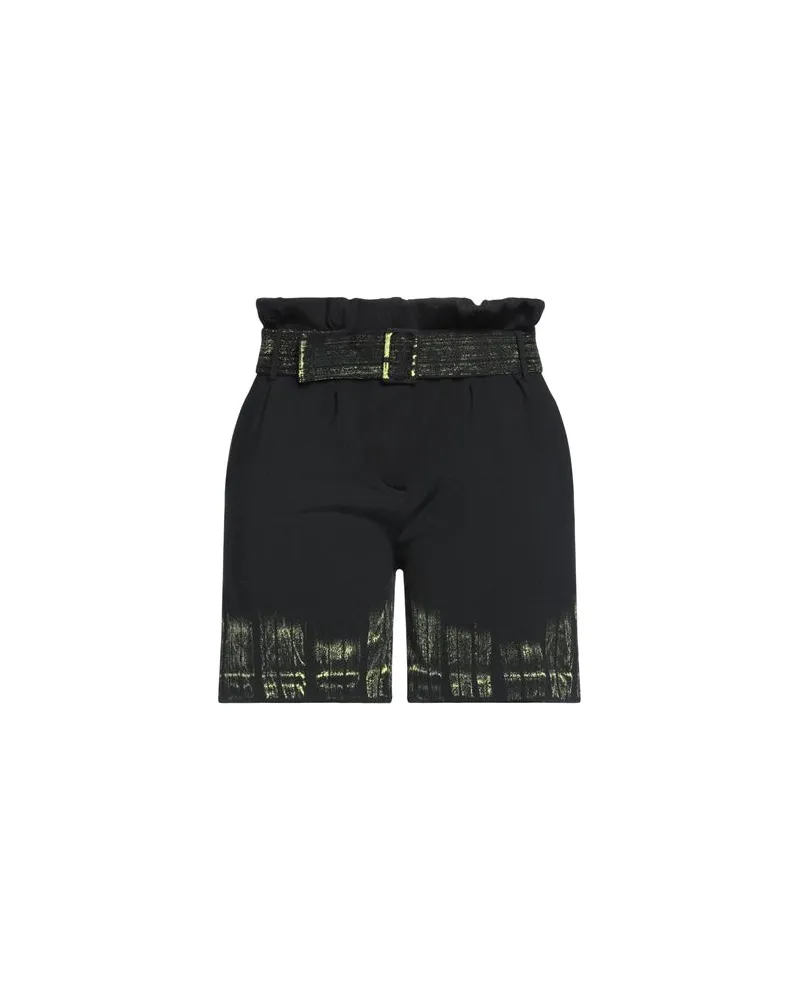 Antonella Rizza HOSEN & RÖCKE - Shorts & Bermudashortsauf YOOX.COM Schwarz