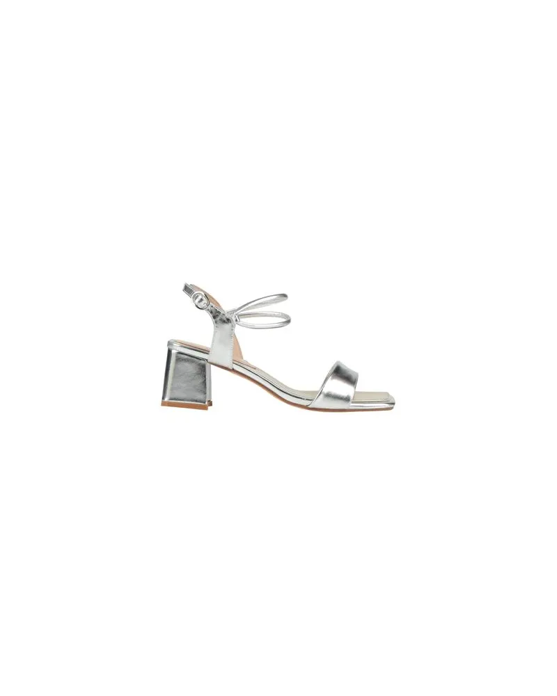 CAFèNOIR  SCHUHE - Sandalenauf YOOX.COM Silber