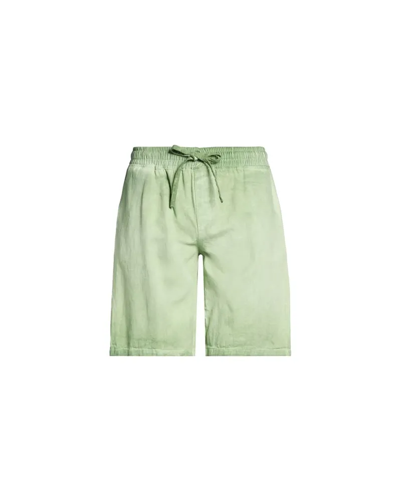 Gallo HOSEN & RÖCKE - Shorts & Bermudashortsauf YOOX.COM Säuregrün