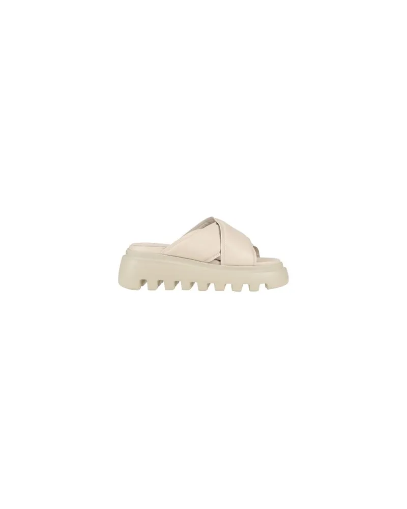 Vic Matié SCHUHE - Sandalenauf YOOX.COM Elfenbein