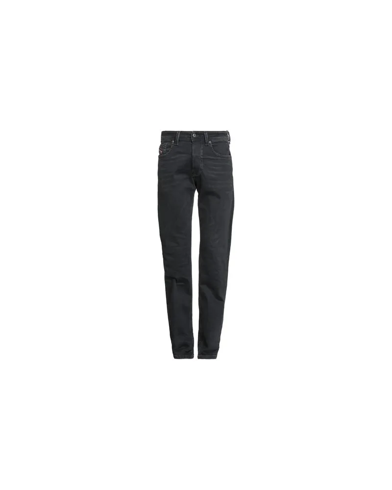 Diesel HOSEN & RÖCKE - Jeanshosenauf YOOX.COM Schwarz