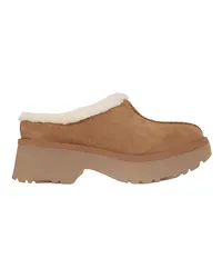 UGG Mules & Clogs Braun