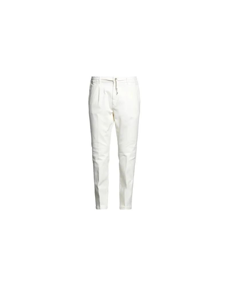 CRUNA HOSEN & RÖCKE - Jeanshosenauf YOOX.COM Cremeweiß