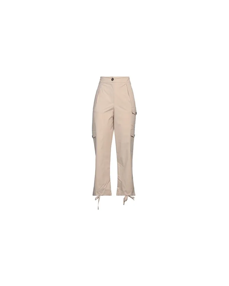 Liviana Conti HOSEN & RÖCKE - Hosenauf YOOX.COM Beige