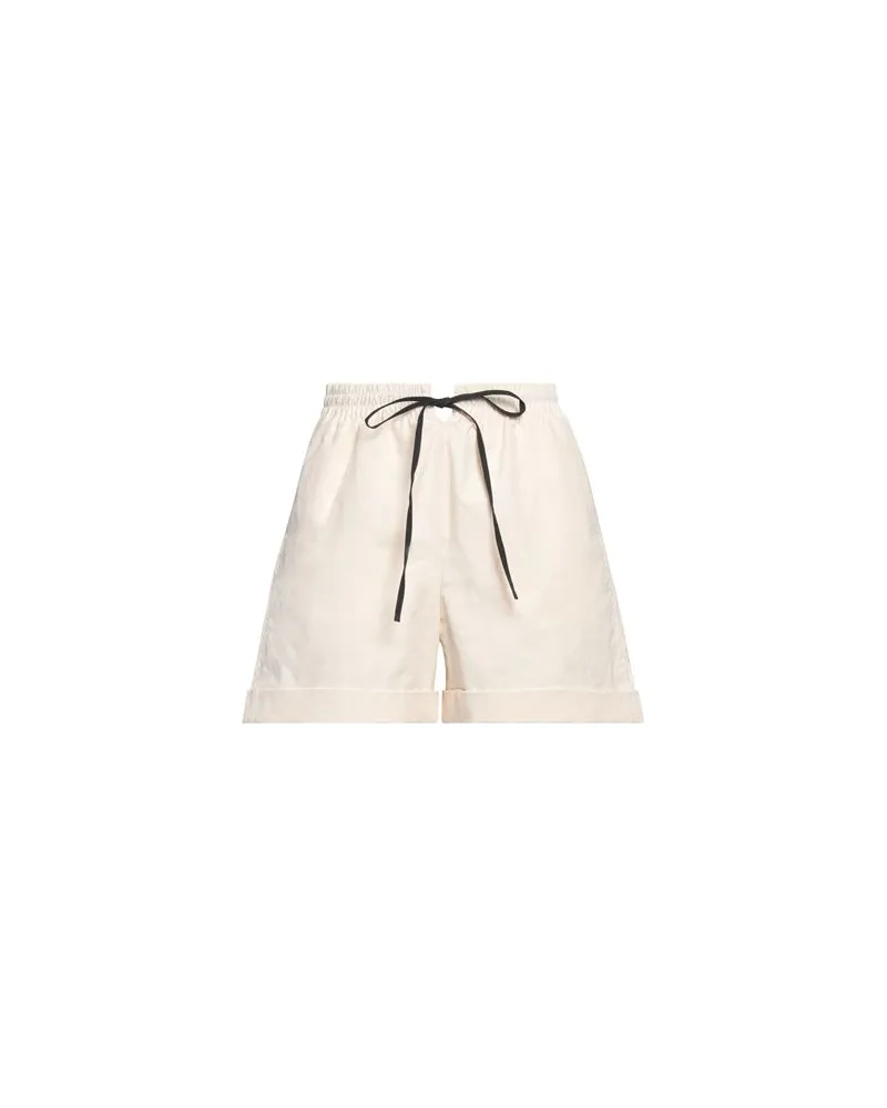 Nanushka HOSEN & RÖCKE - Shorts & Bermudashortsauf YOOX.COM Cremeweiß