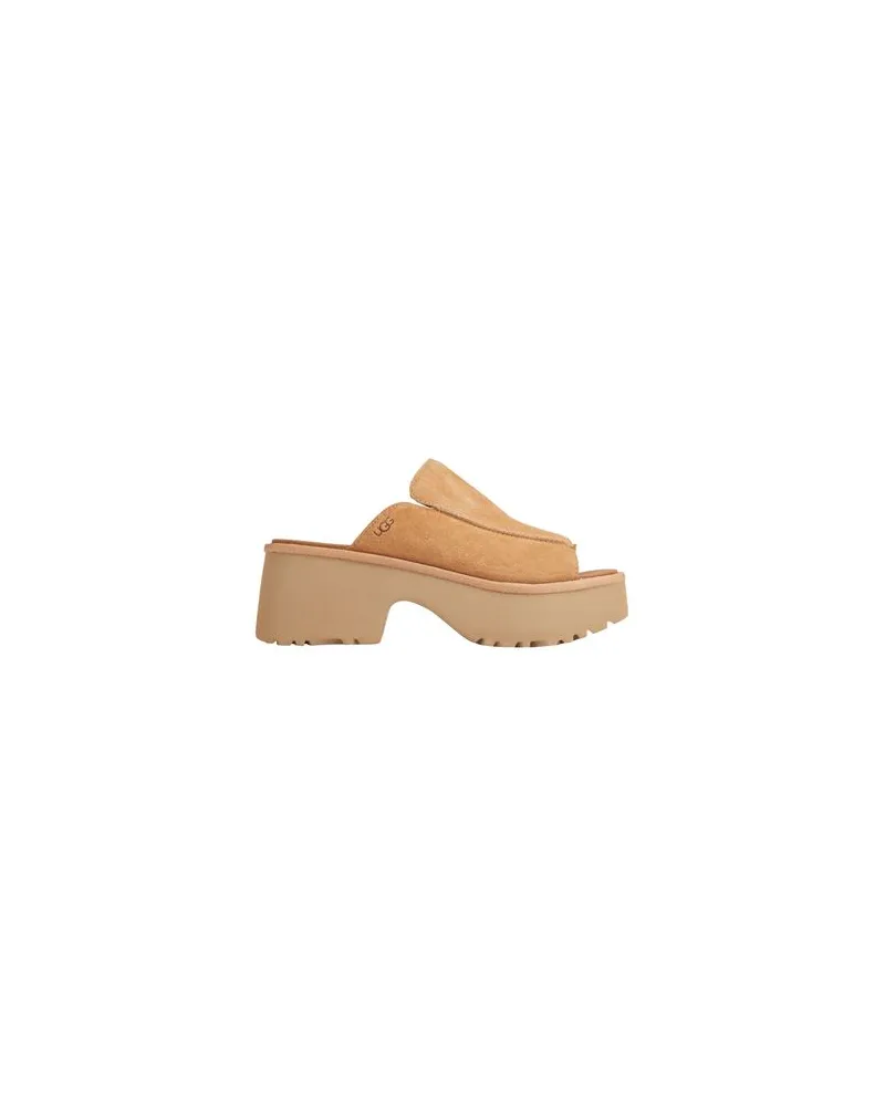UGG NEW HEIGHTS SLIDE  - SCHUHE - Sandalenauf YOOX.COM Hellbraun