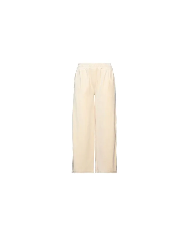 Superdry. HOSEN & RÖCKE - Hosenauf YOOX.COM Beige