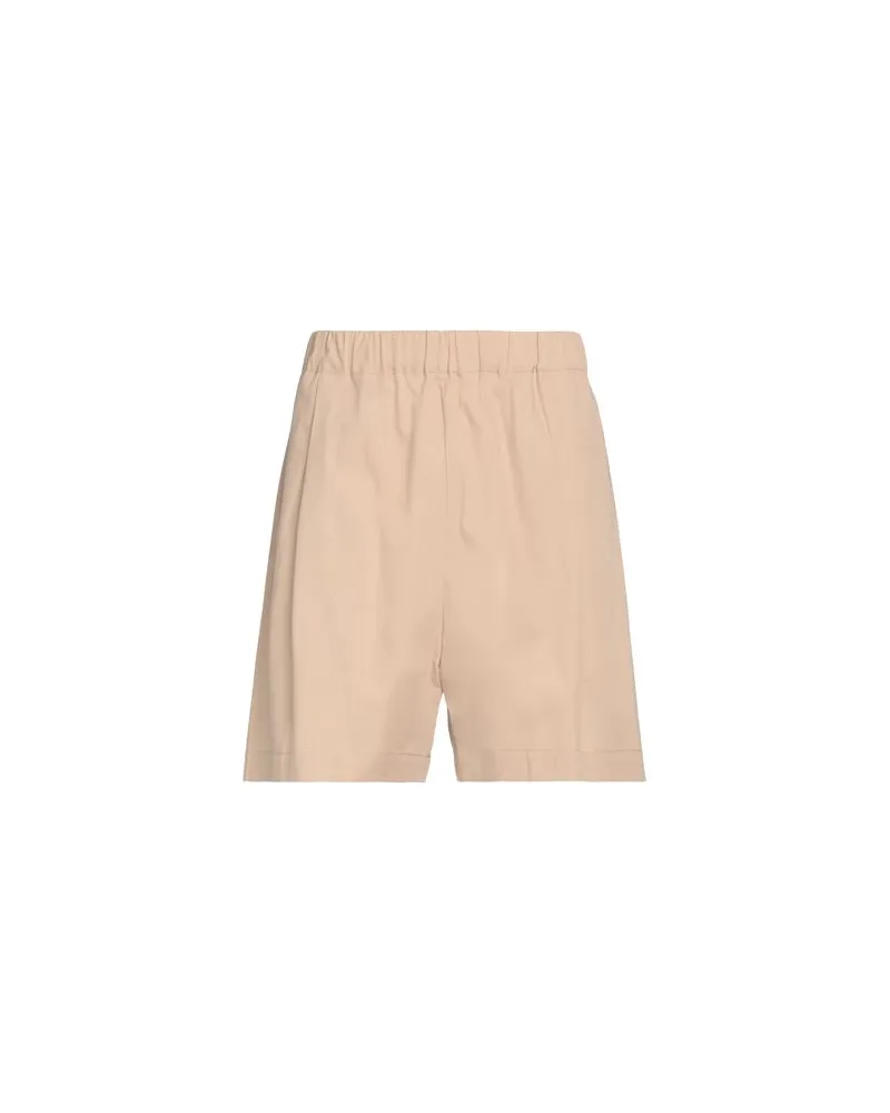 Laneus HOSEN & RÖCKE - Shorts & Bermudashortsauf YOOX.COM Sand