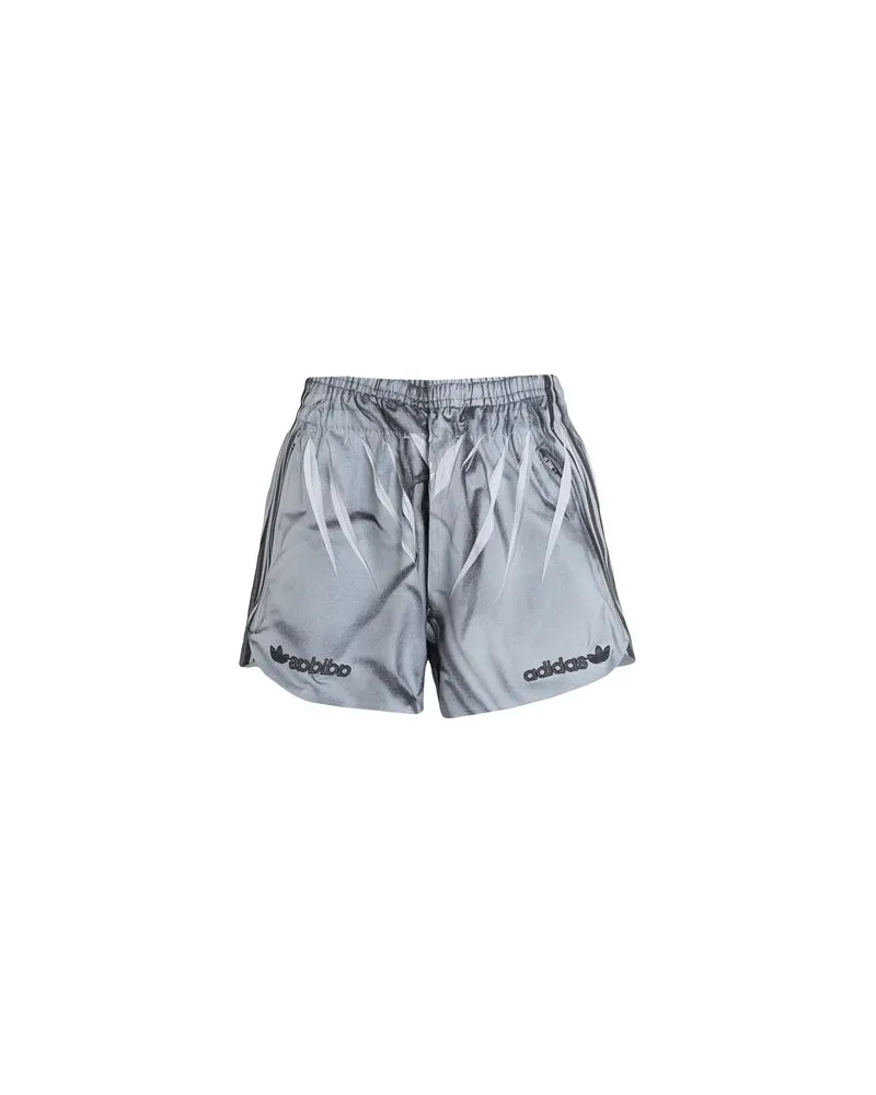 adidas SHORTS   - HOSEN & RÖCKE - Shorts & Bermudashortsauf YOOX.COM Grau