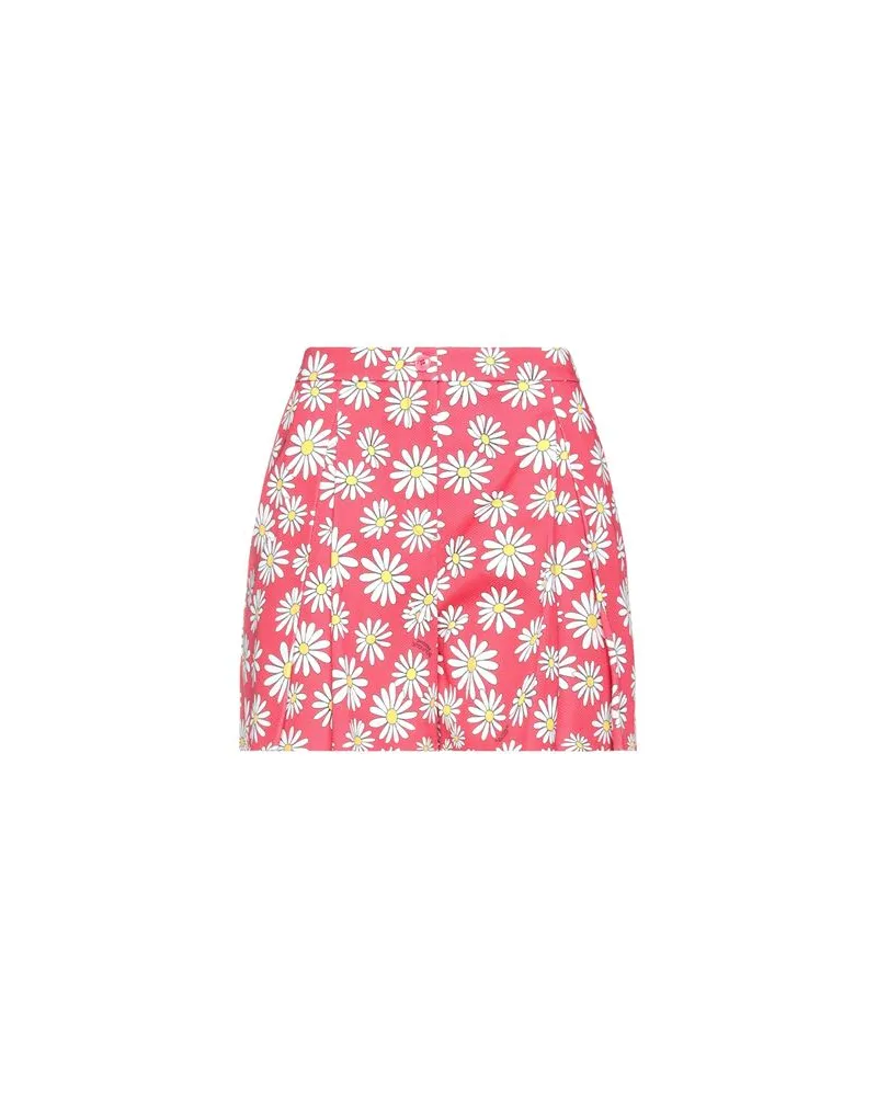Moschino HOSEN & RÖCKE - Shorts & Bermudashortsauf YOOX.COM Rot