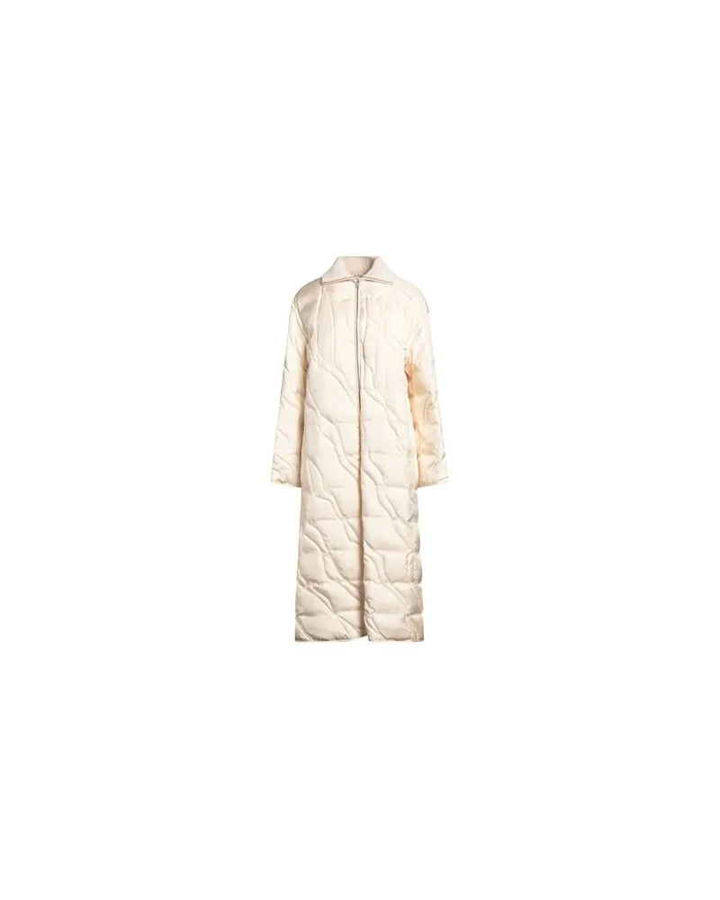 Jil Sander JACKEN & MÄNTEL - Pufferjacken & Daunenjackenauf YOOX.COM Beige