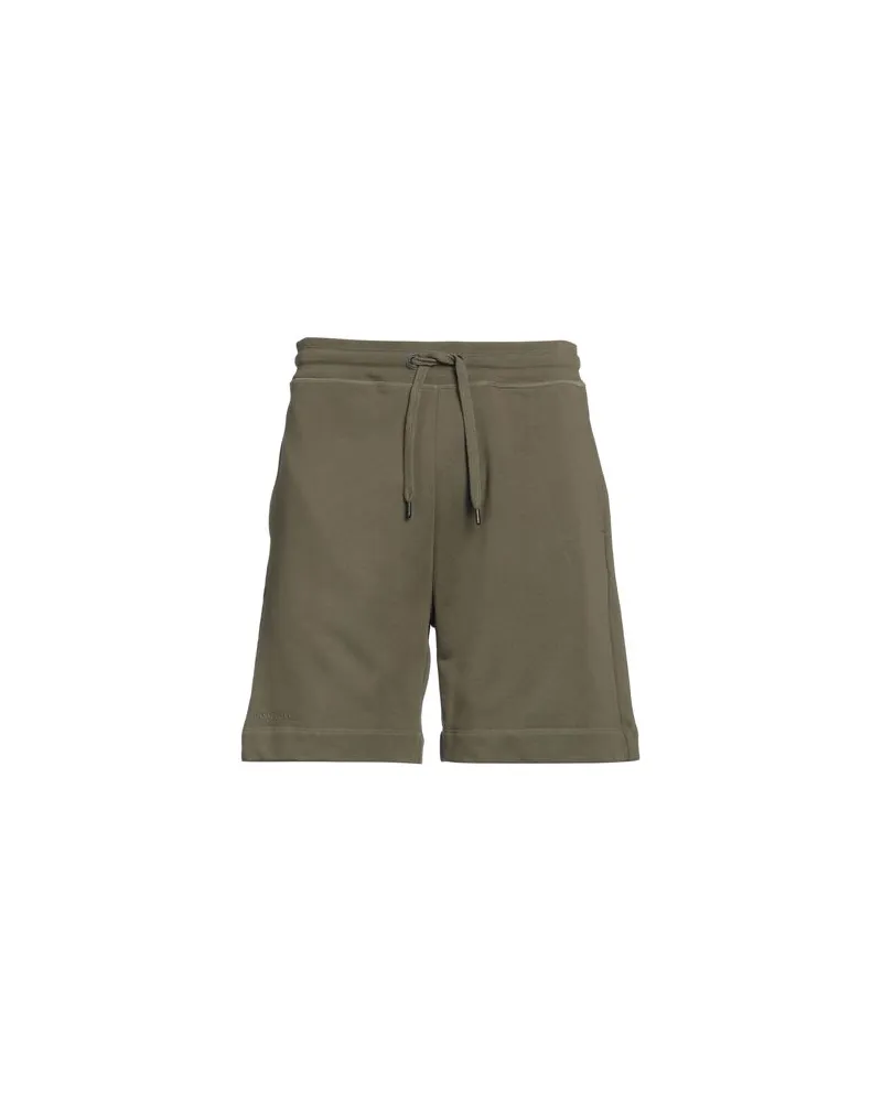 Canada Goose HOSEN & RÖCKE - Shorts & Bermudashortsauf YOOX.COM Militärgrün