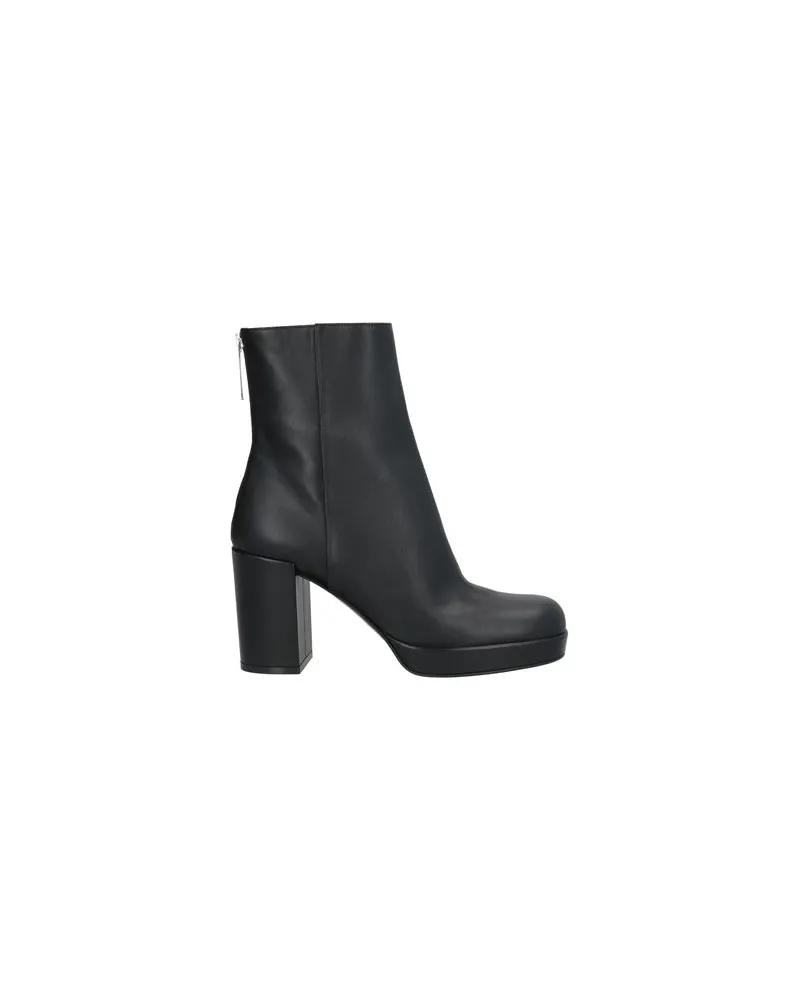 Sergio Rossi SCHUHE - Stiefelettenauf YOOX.COM Schwarz