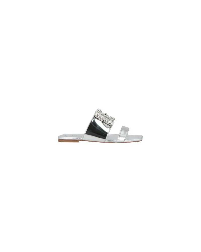 Roger Vivier SCHUHE - Sandalenauf YOOX.COM Silber