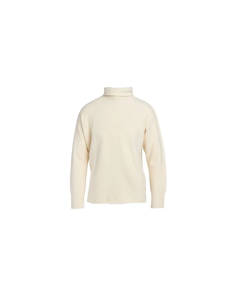 Issey Miyake STRICKWAREN - Rollkragenpulloverauf YOOX.COM Elfenbein